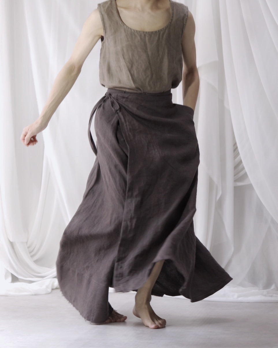 wrapped skirt 2025/charcoal