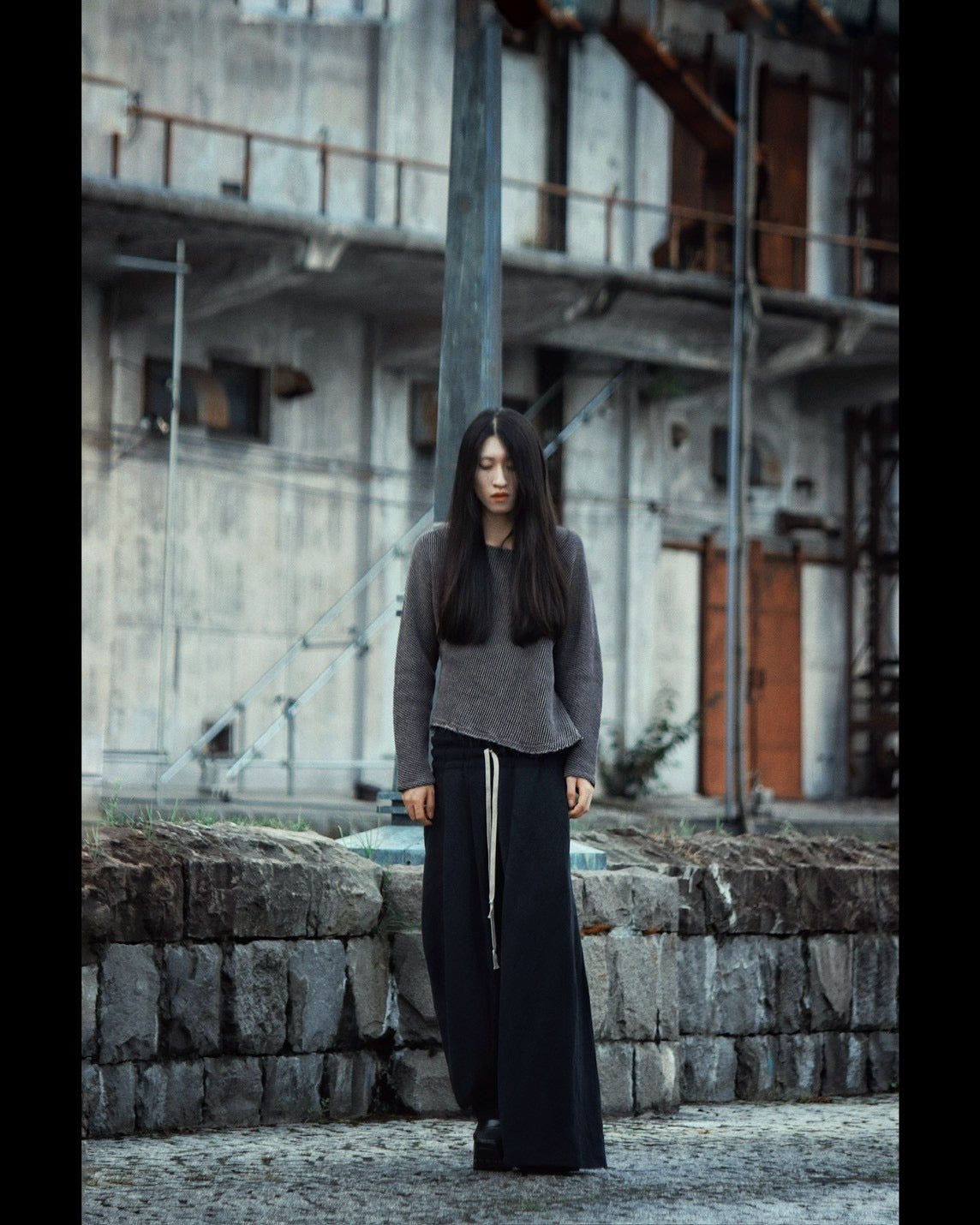 asymmetry tuck easy pants