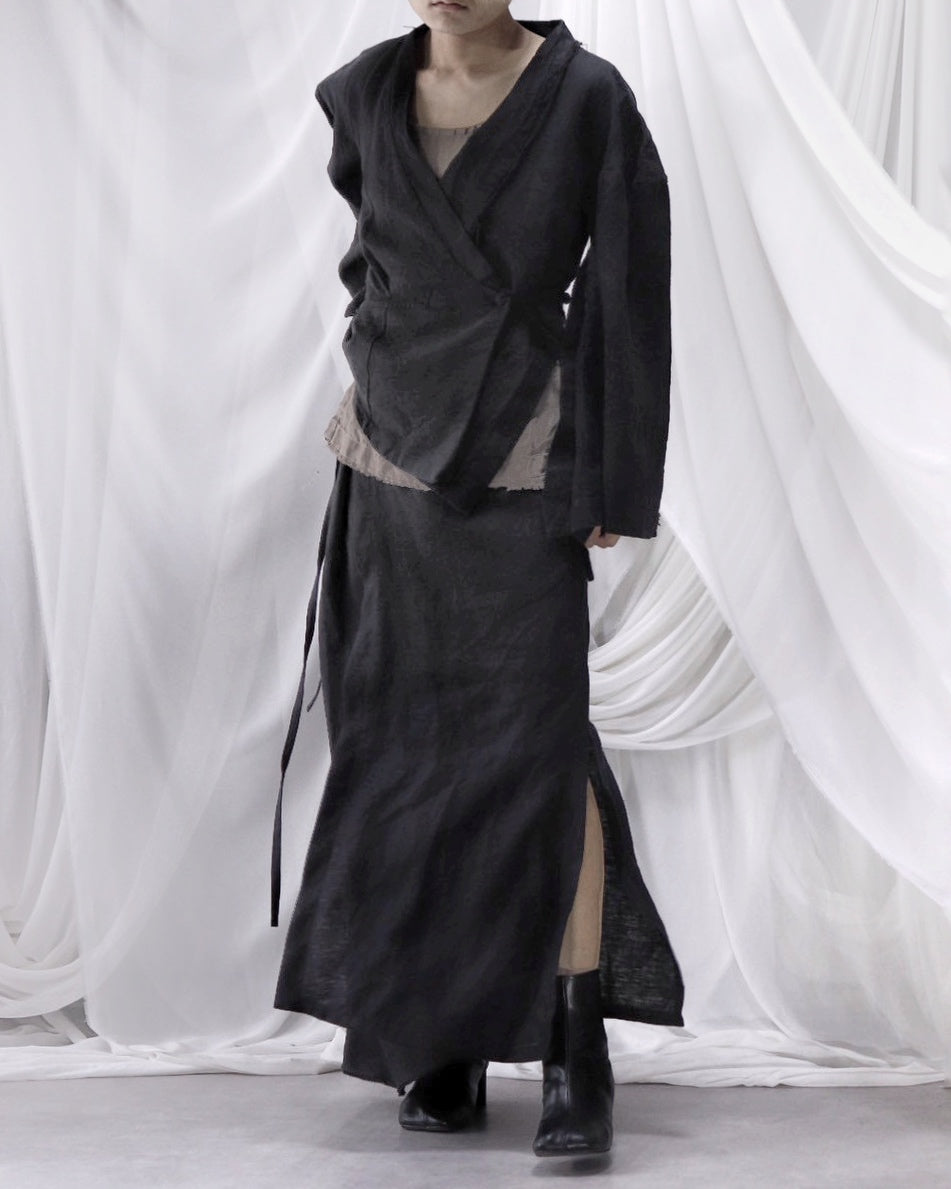 wide shoulder short jacket