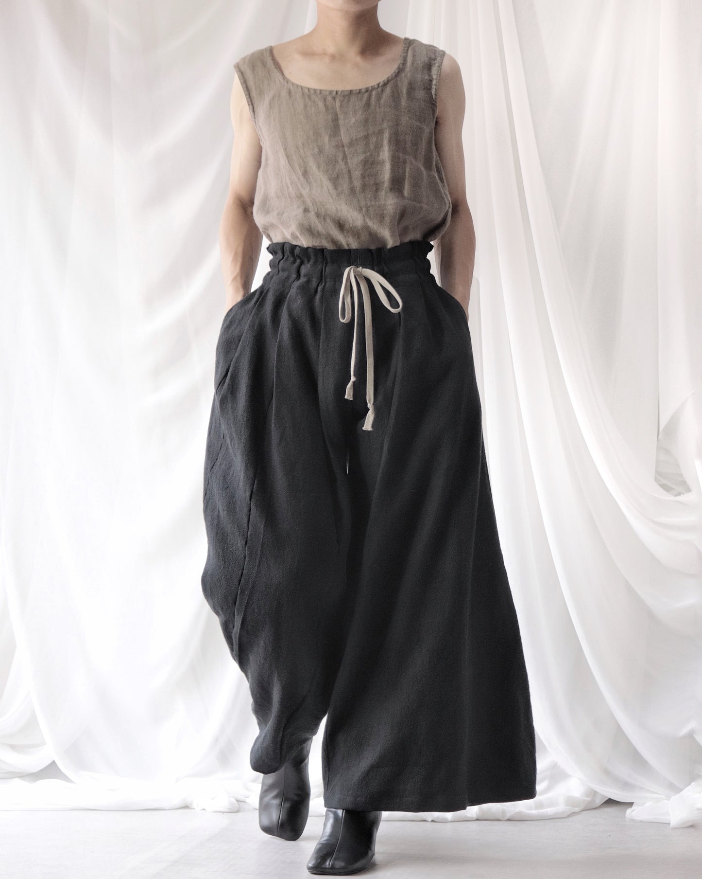 asymmetry tuck easy pants
