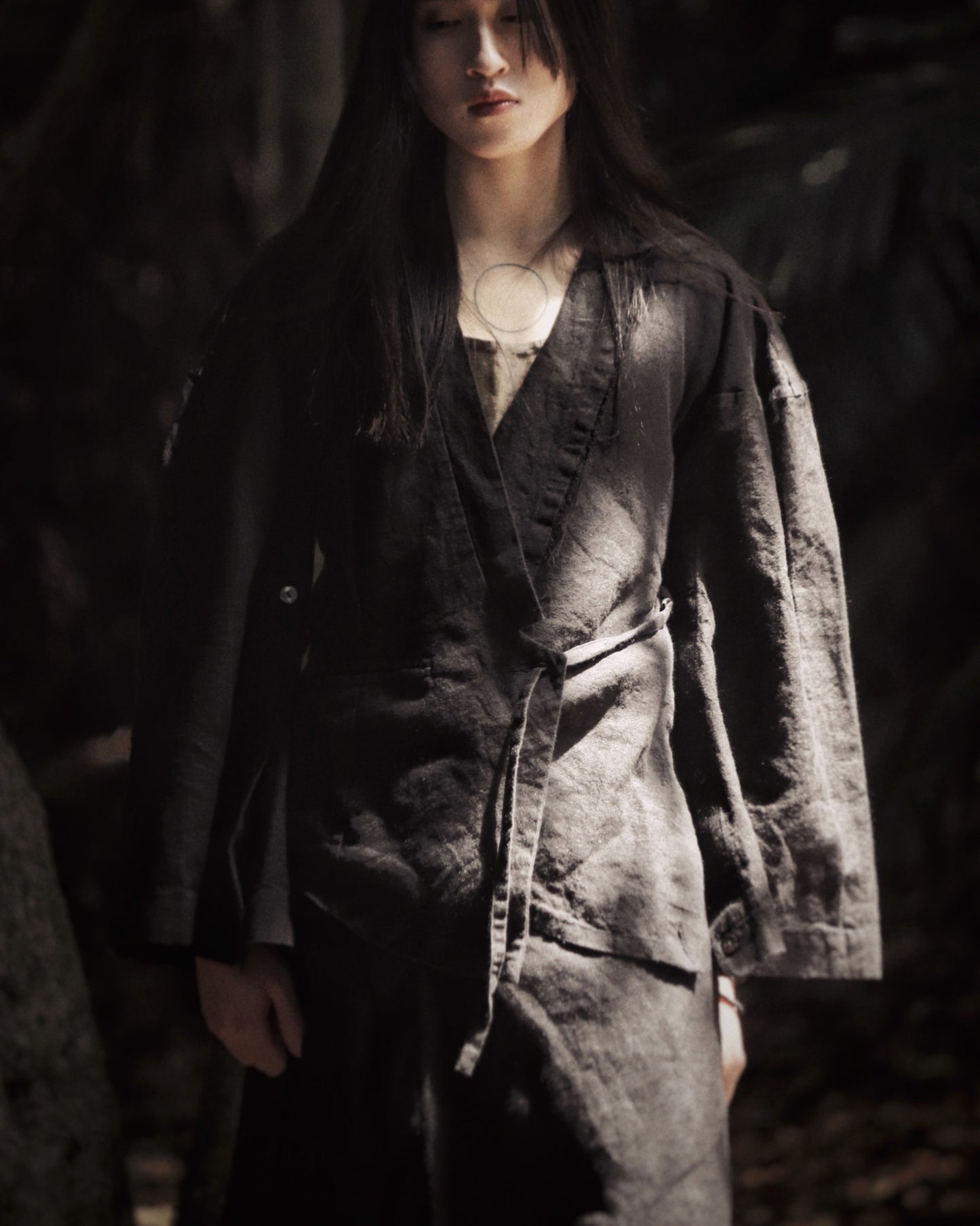 wide shoulder short jacket