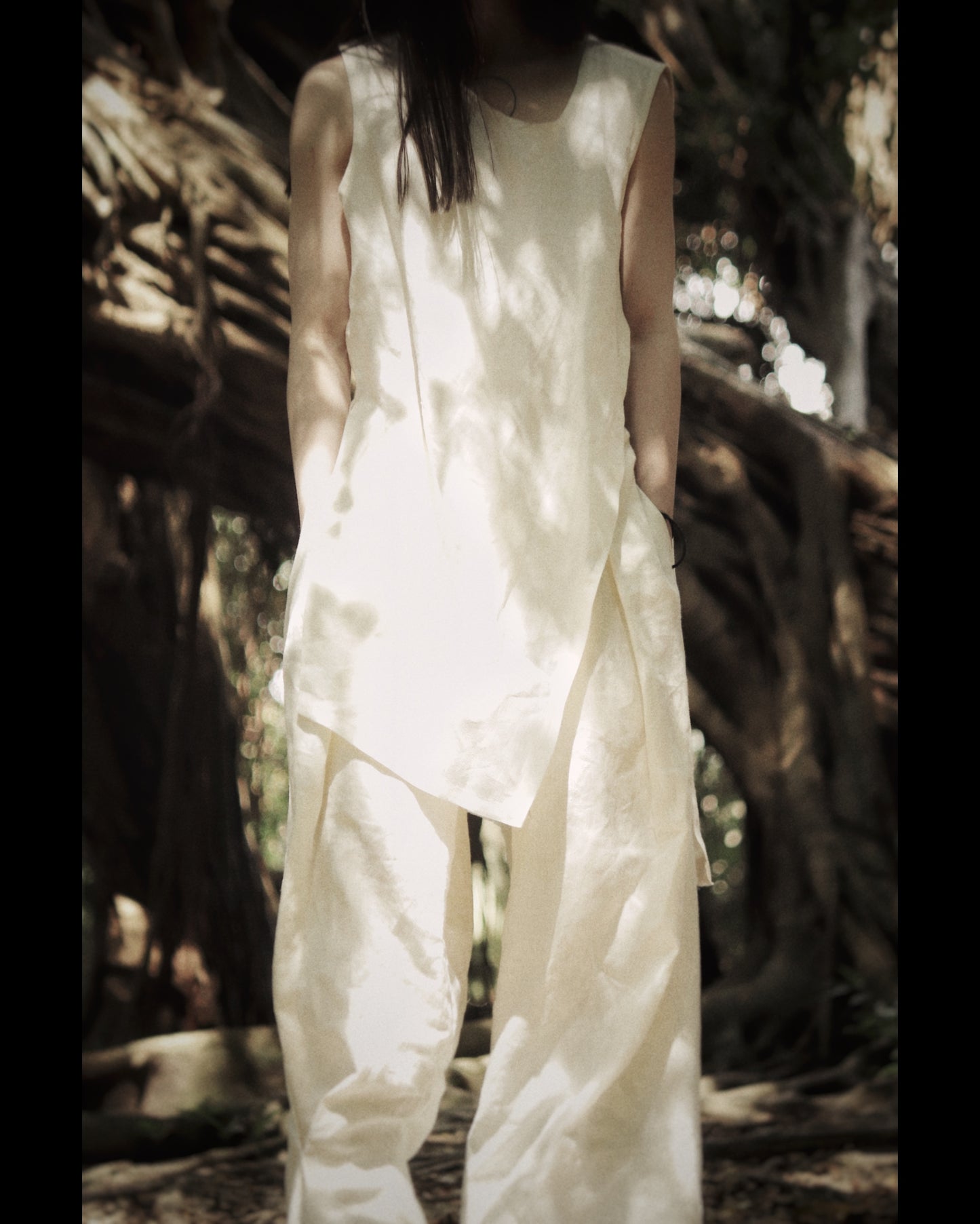 wide easy trousers