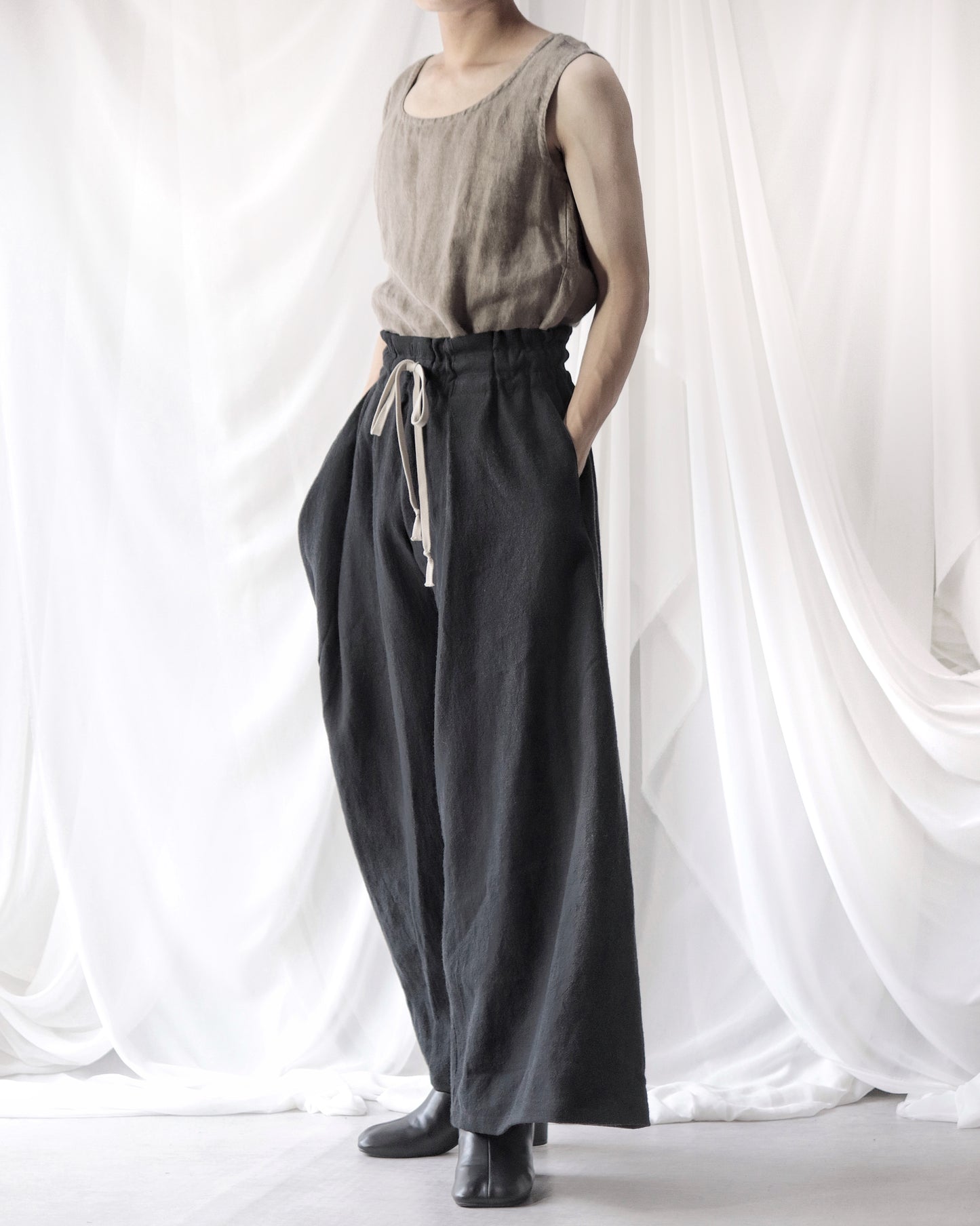 asymmetry tuck easy pants