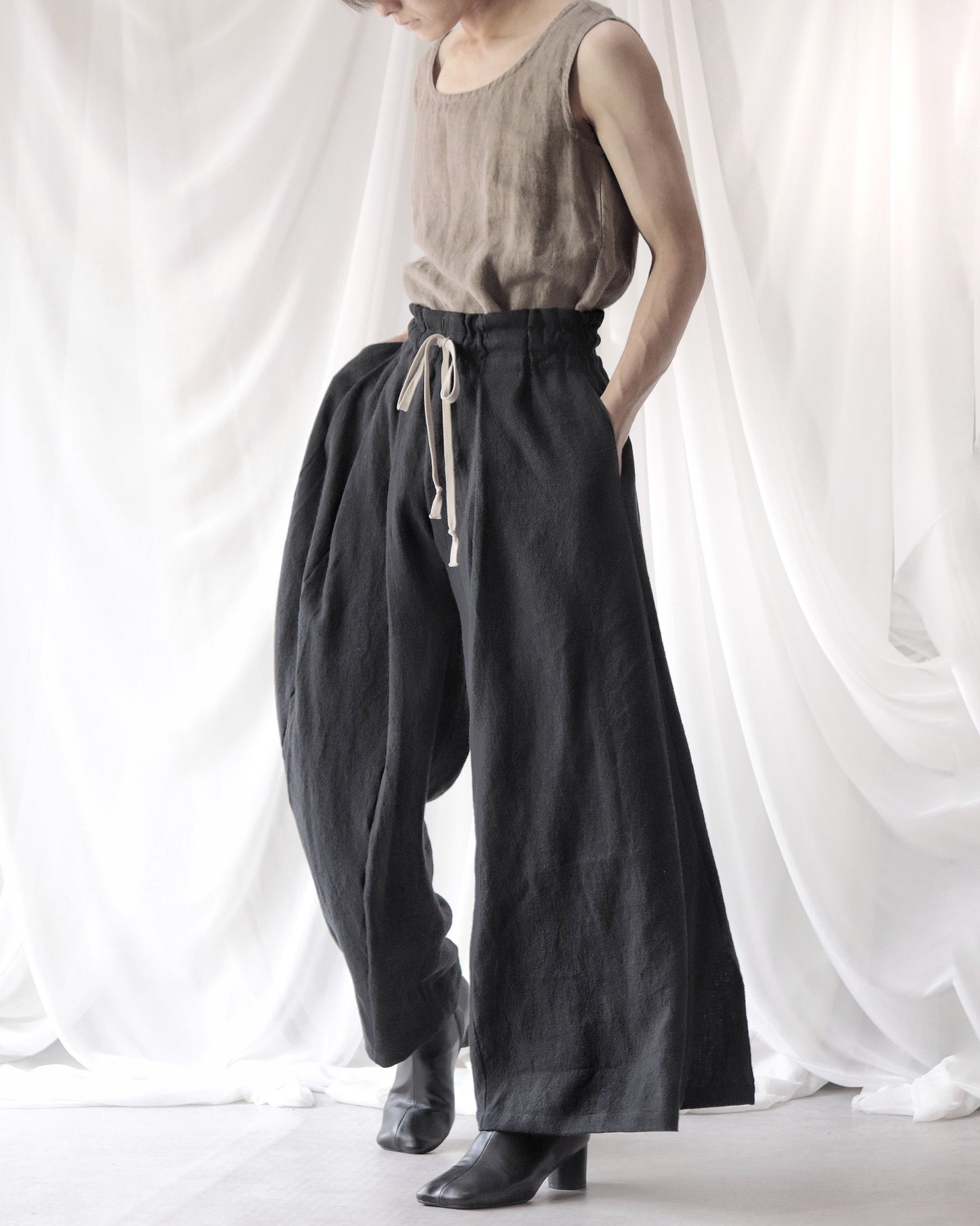 asymmetry tuck easy pants