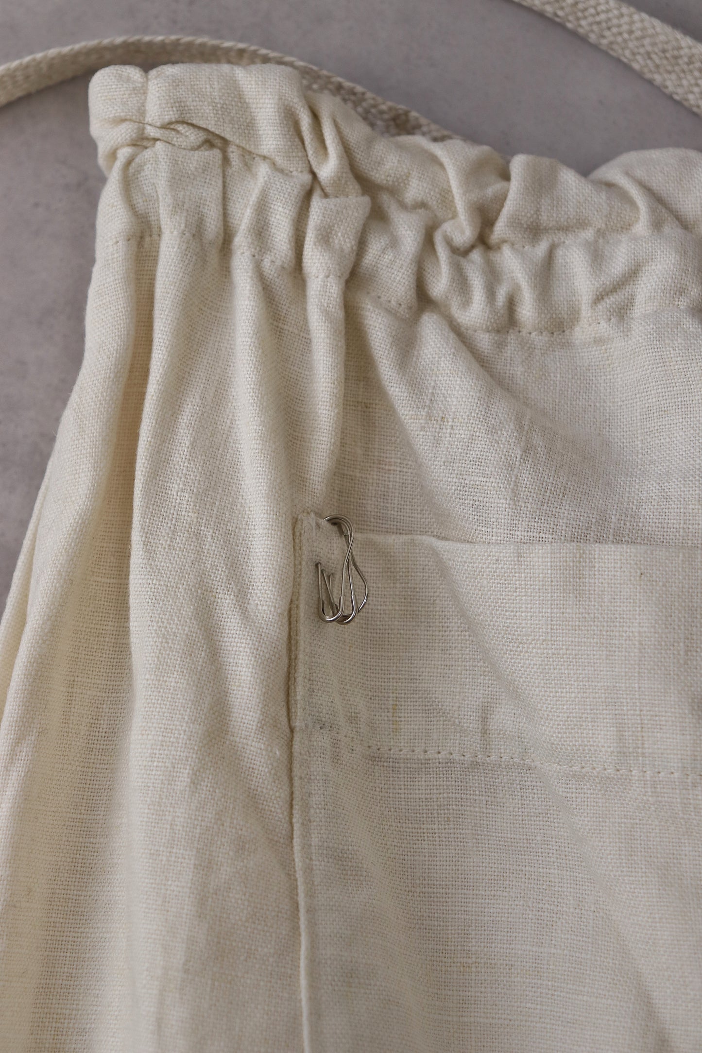 wide easy trousers