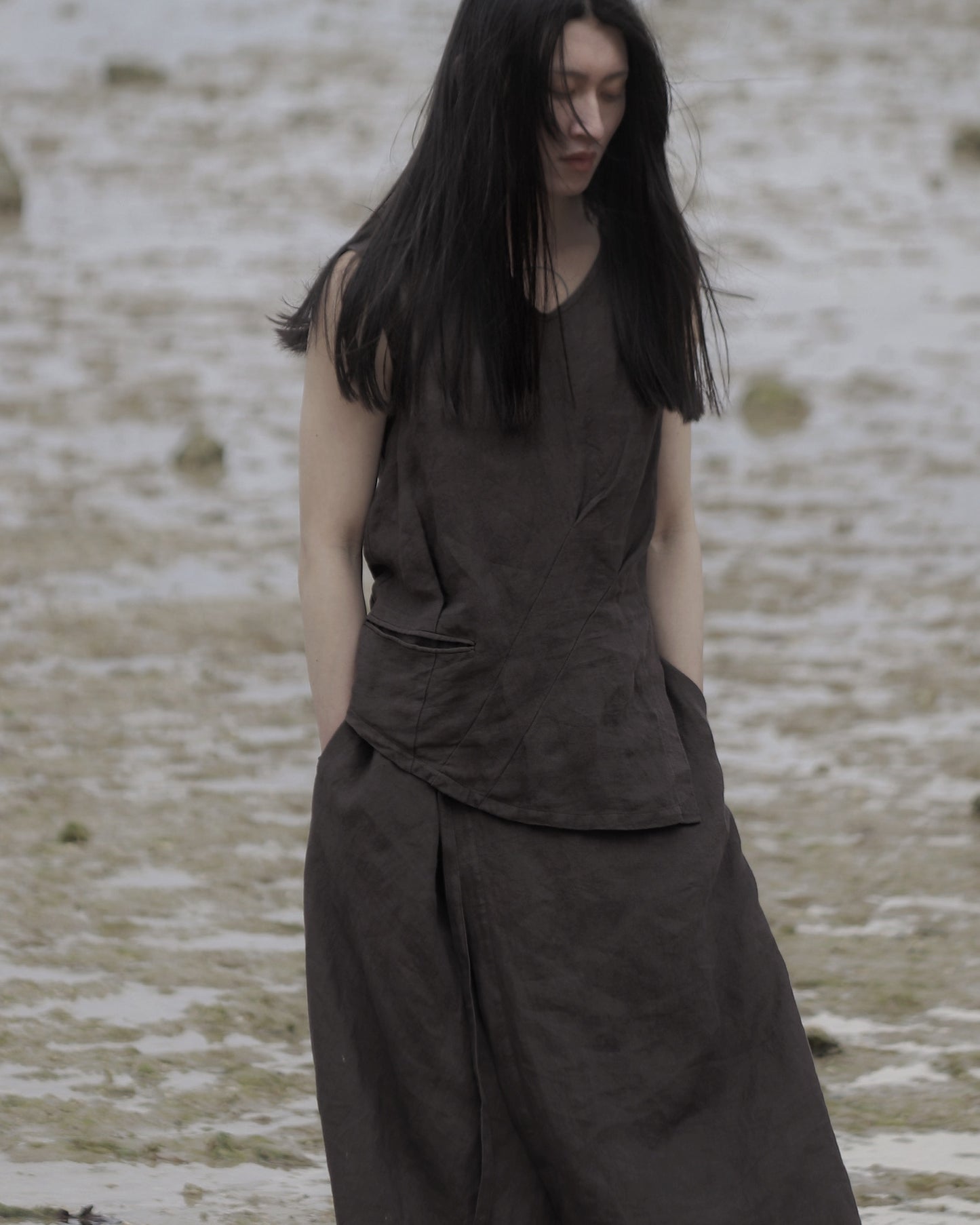 wrapped skirt 2025/charcoal