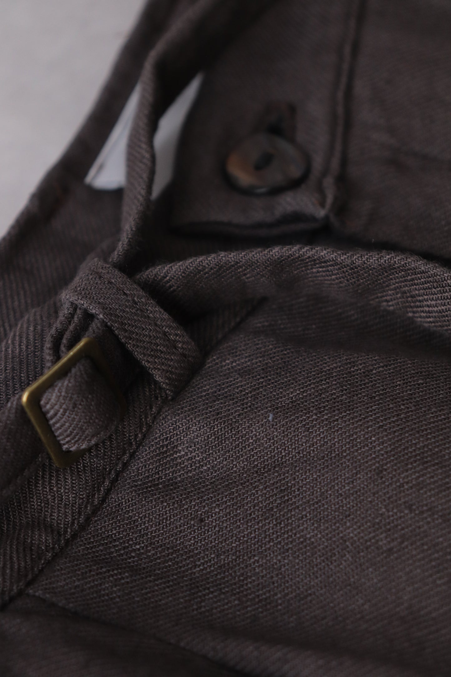 tuck tapered trousers