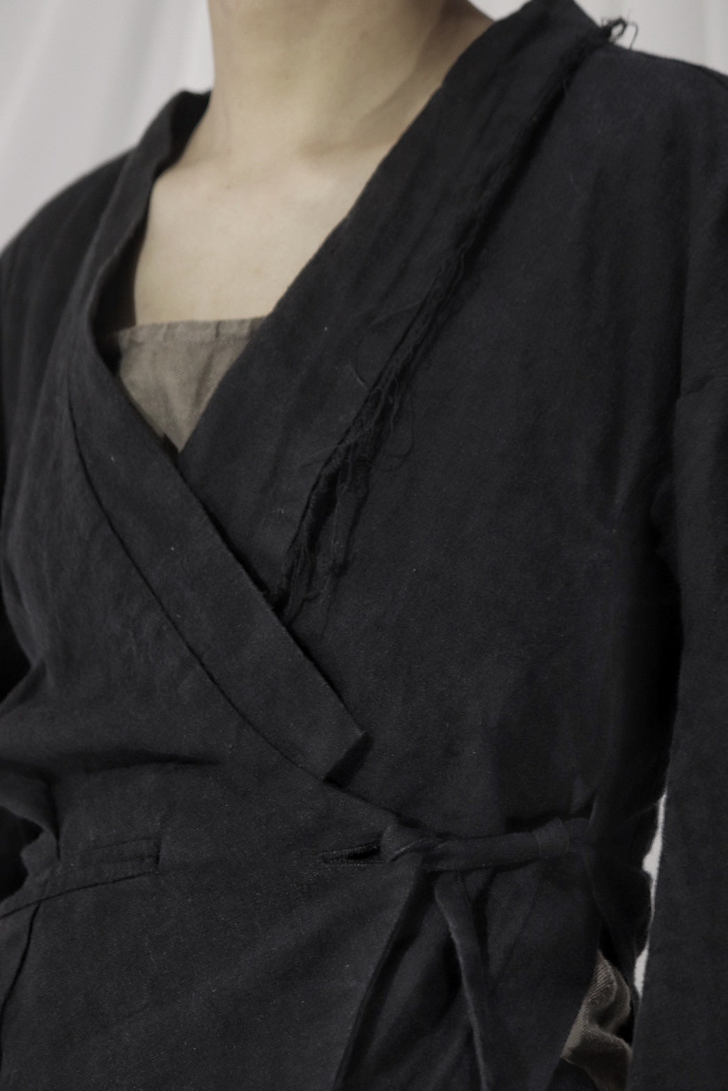 wide shoulder short jacket