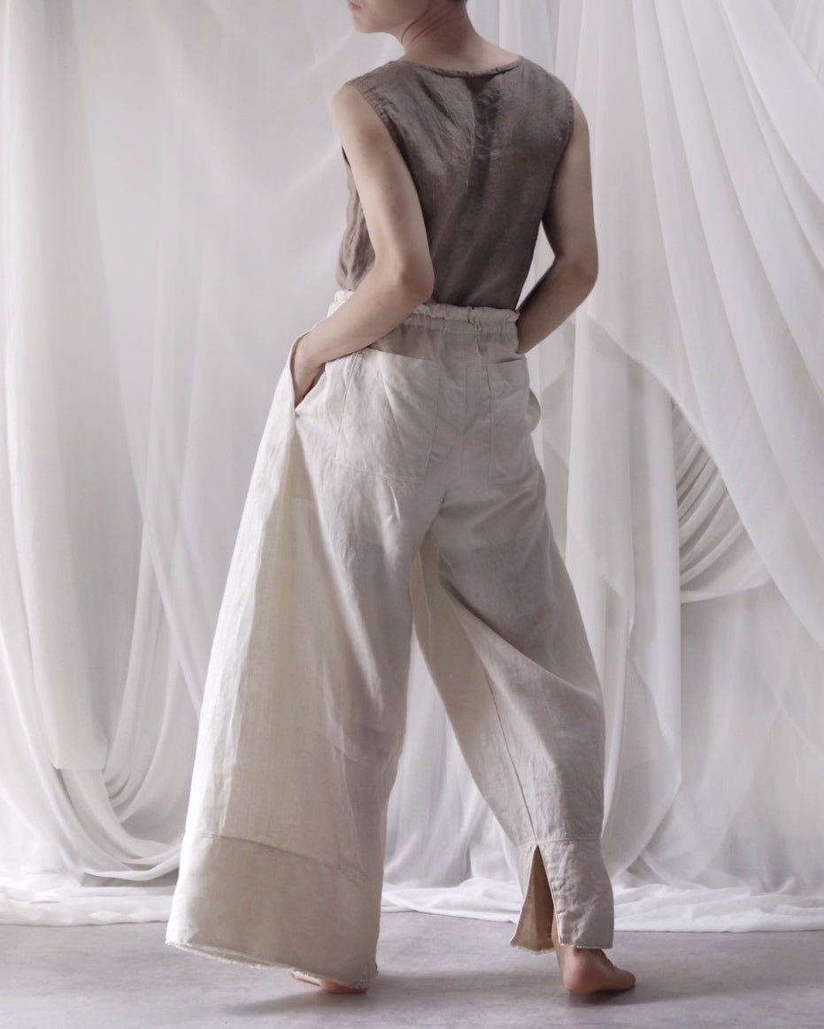 wide easy trousers