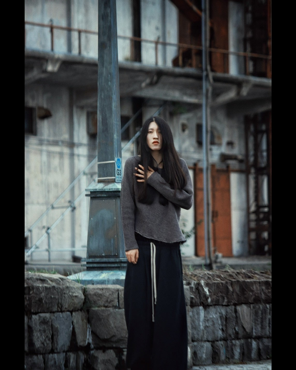 asymmetry tuck easy pants