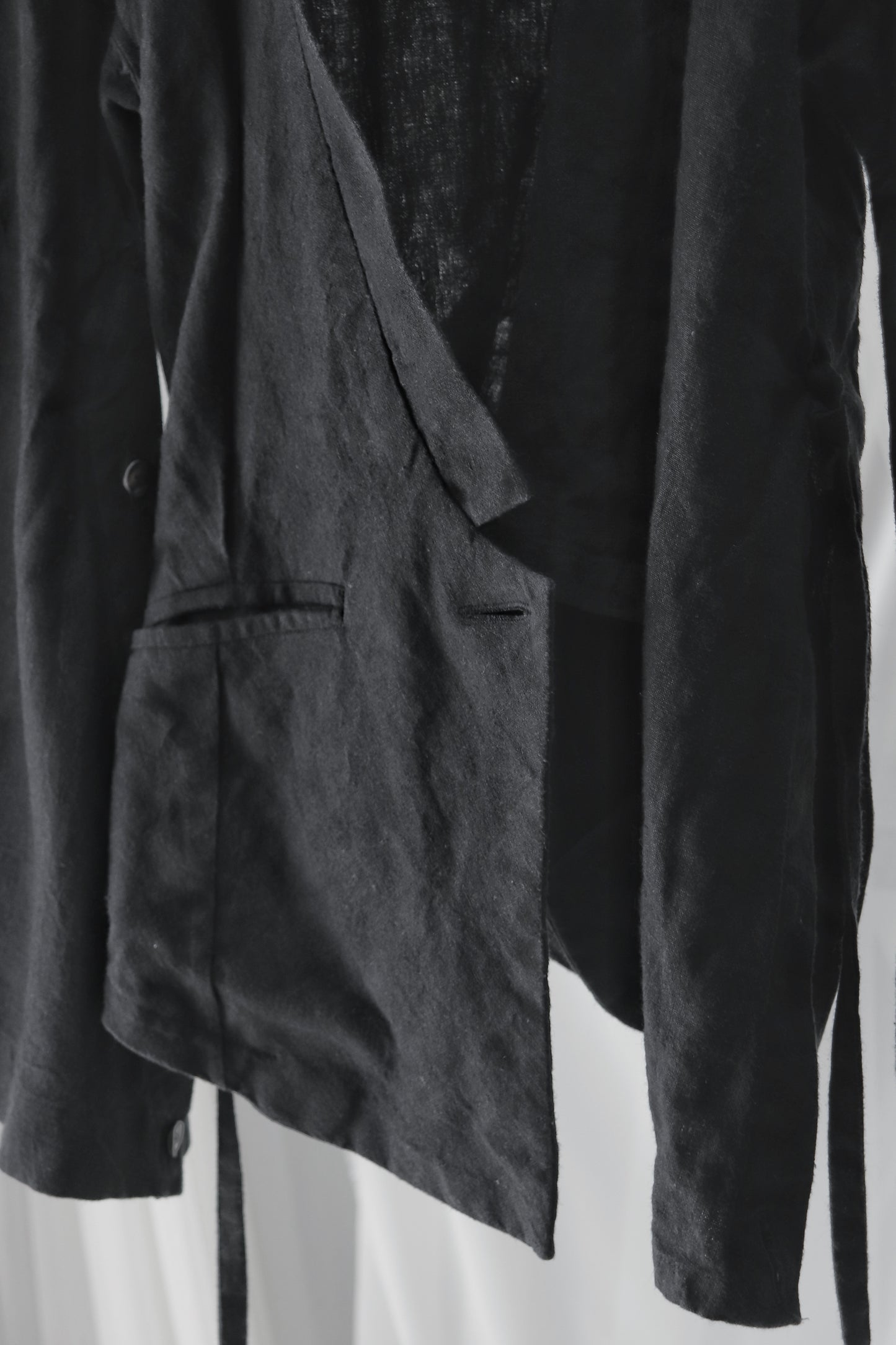 wide shoulder short jacket