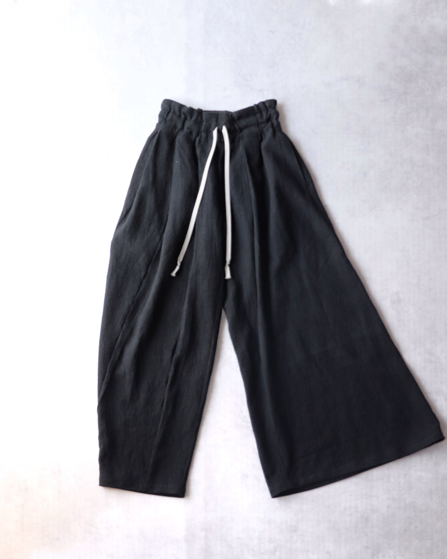 asymmetry tuck easy pants