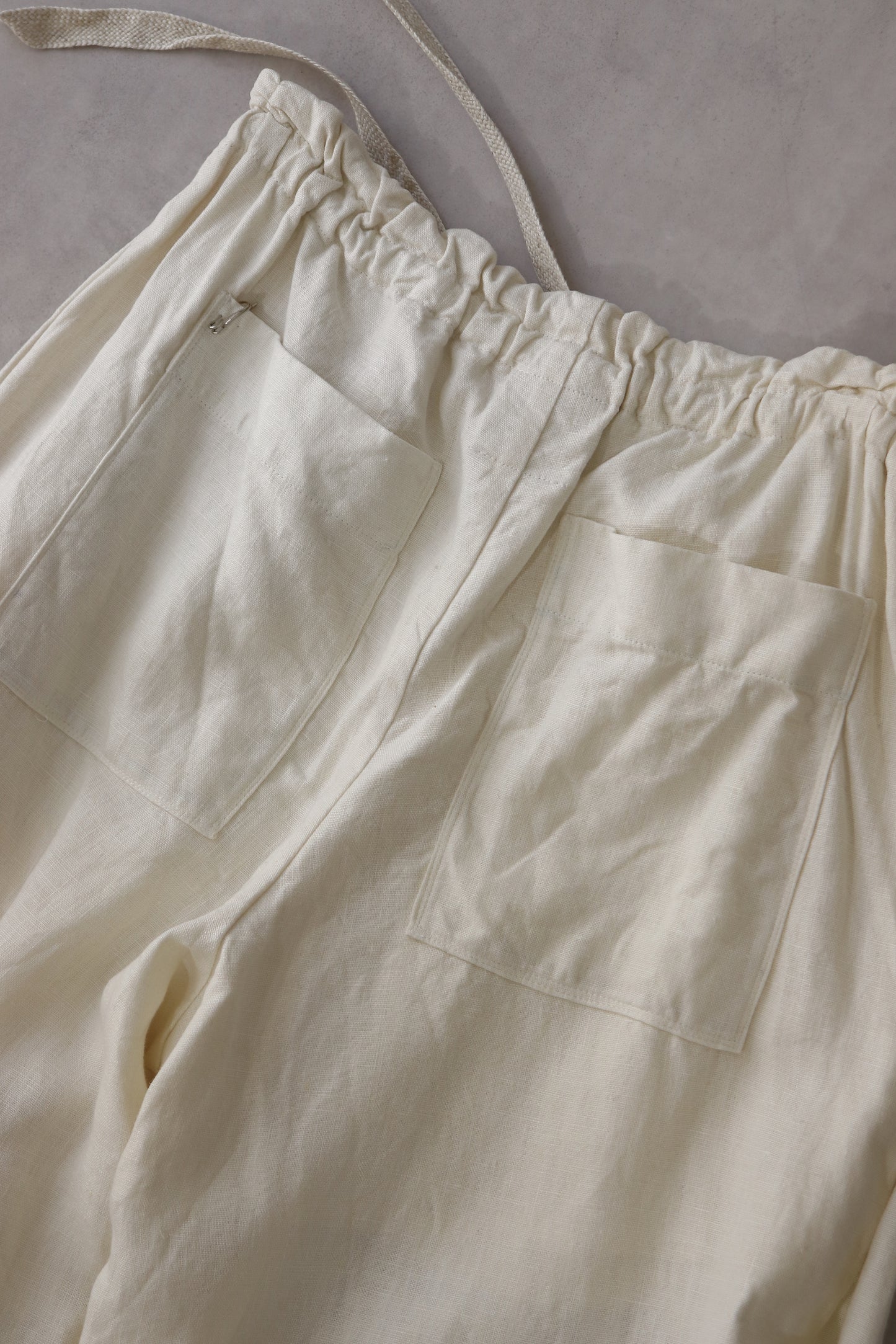 wide easy trousers