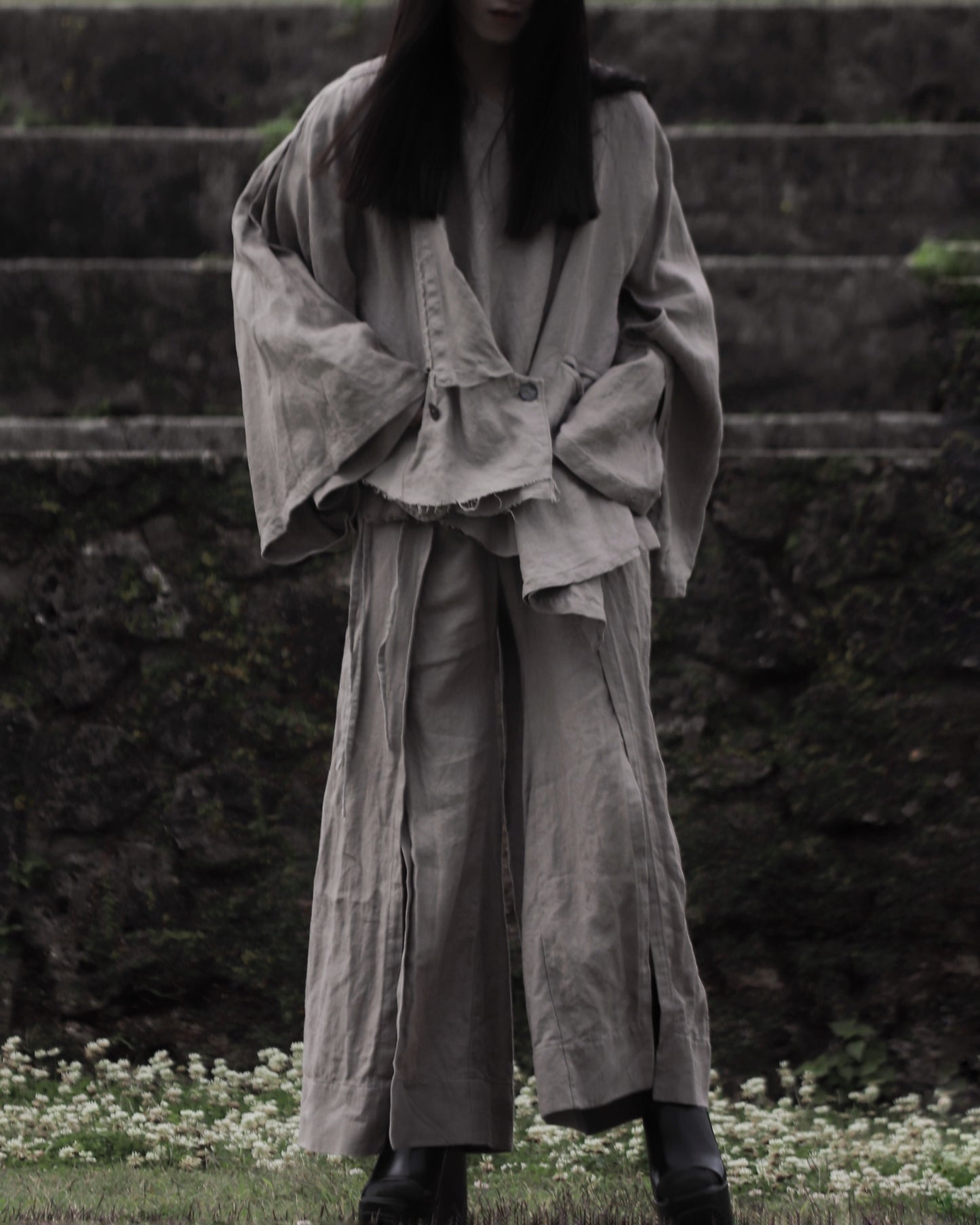 slit Haramaki trousers