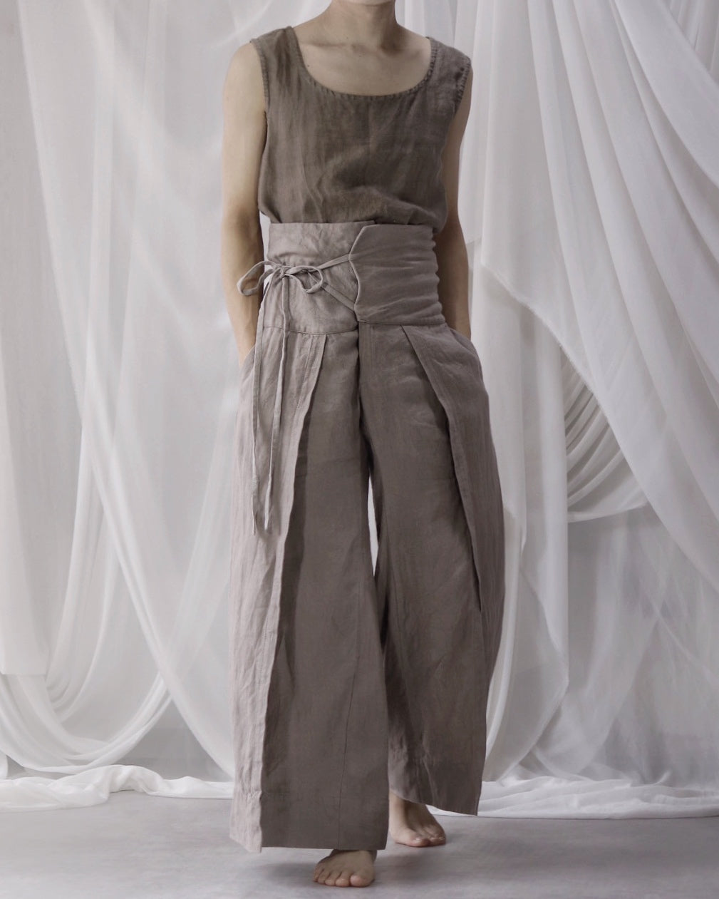 slit Haramaki trousers
