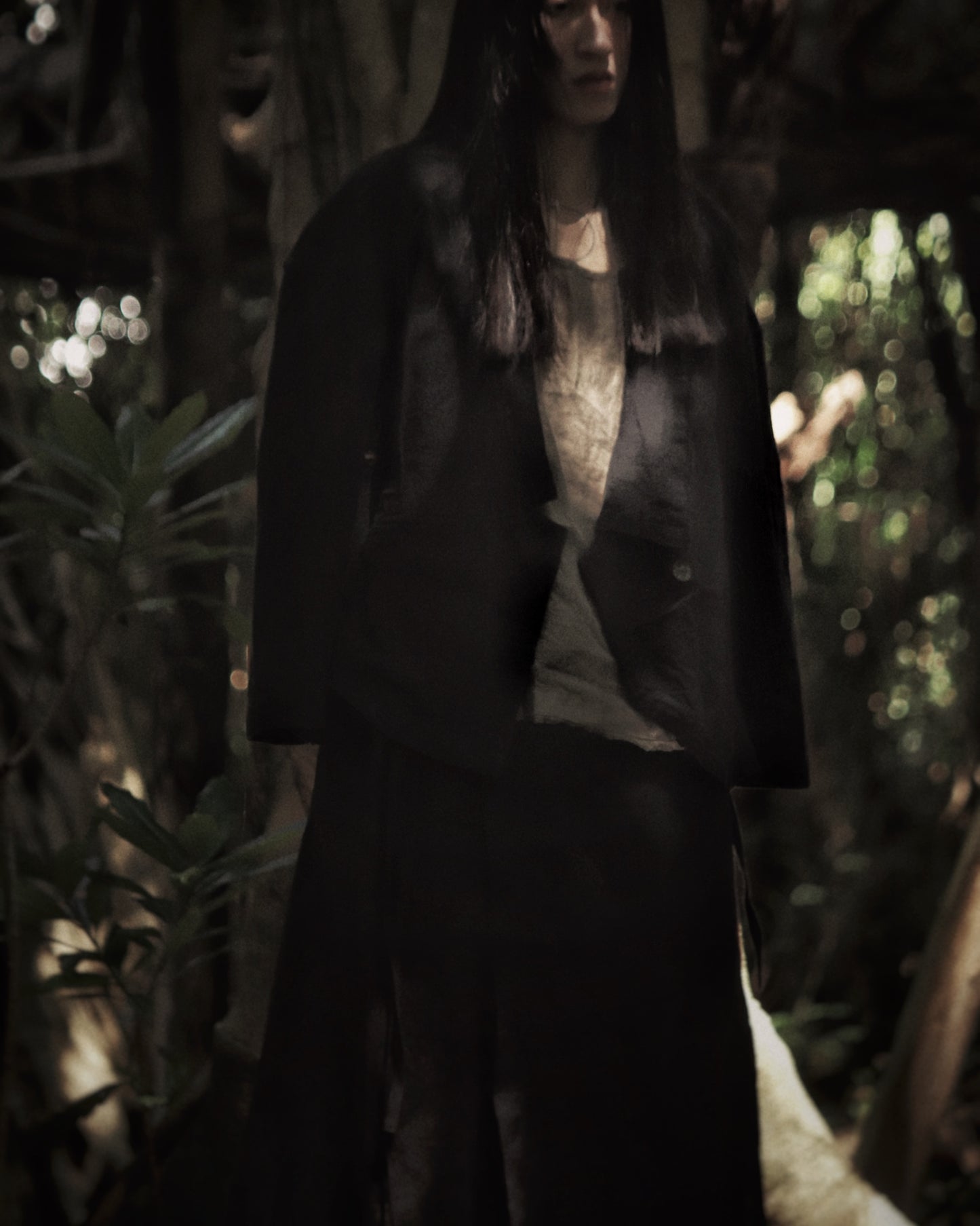 wide shoulder short jacket