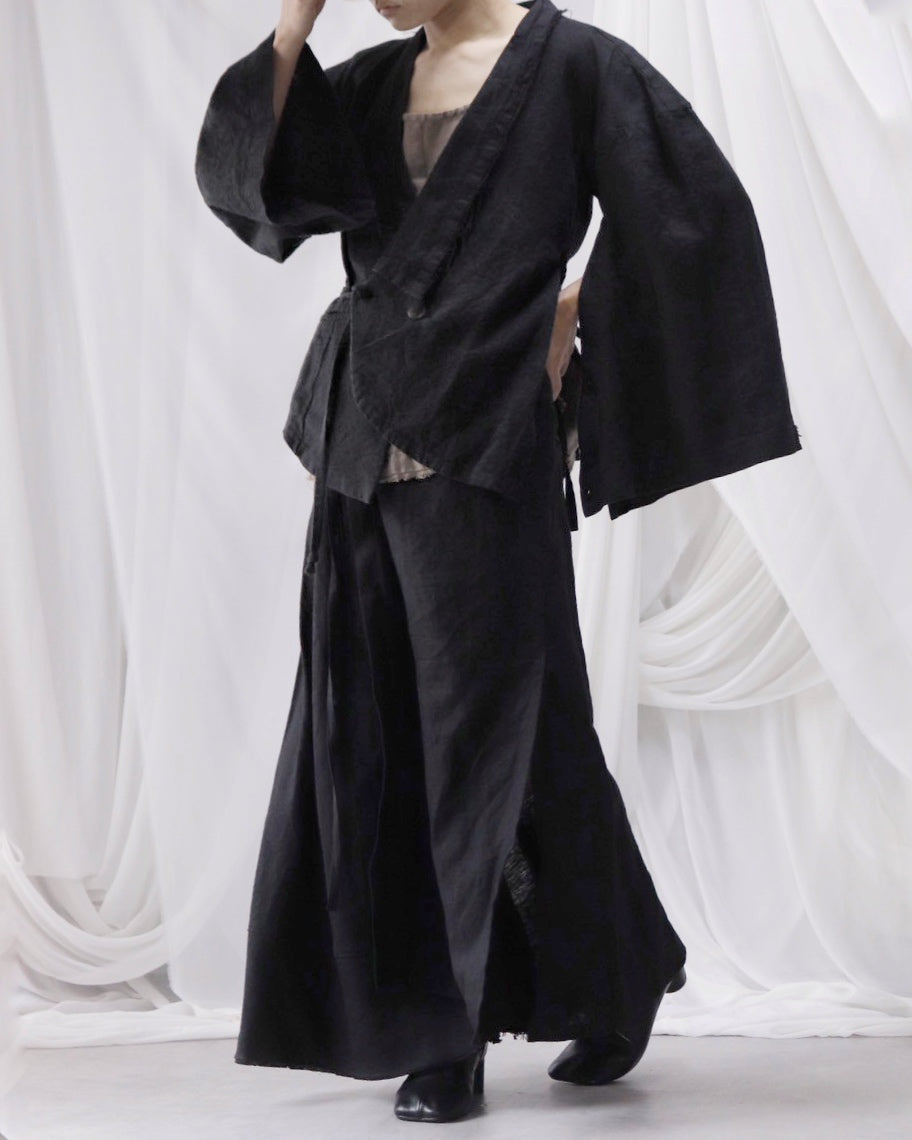 wide shoulder short jacket
