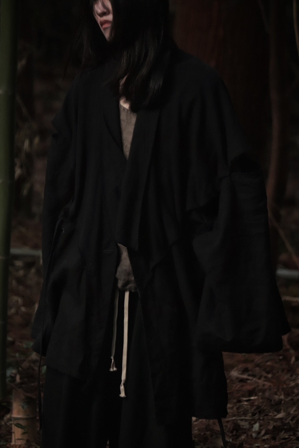 mid-length slit haori