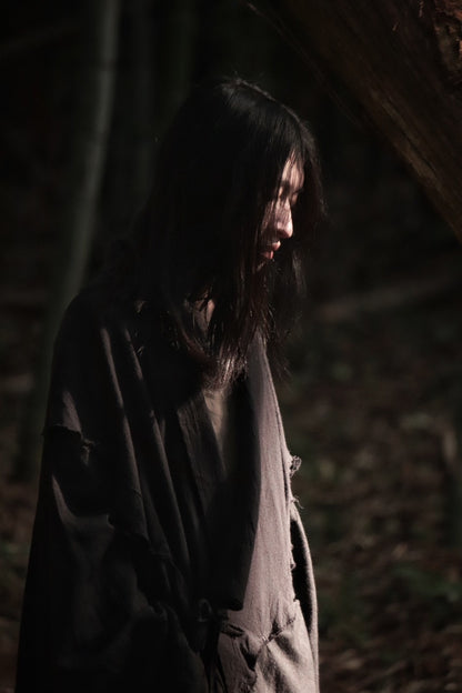 mid-length slit haori