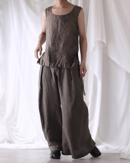 low-rise slacks