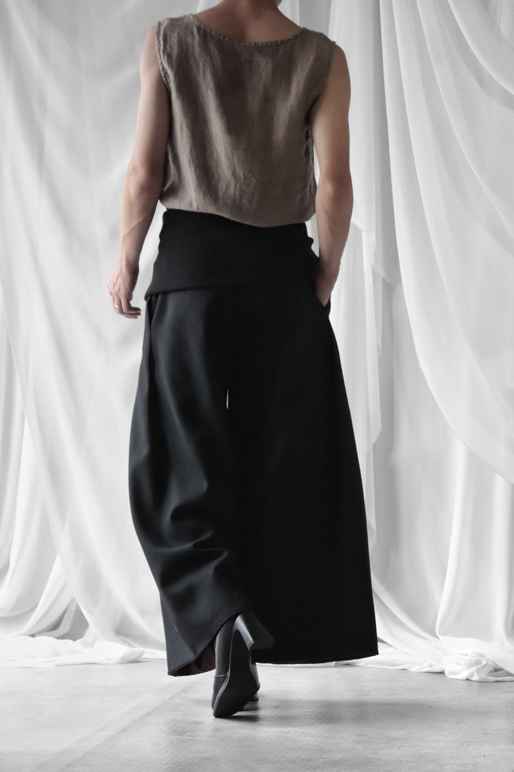 HARAMAKI trousers