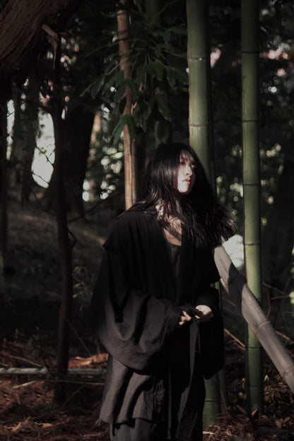 mid-length slit haori