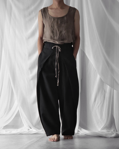 tucked tapered easy slacks