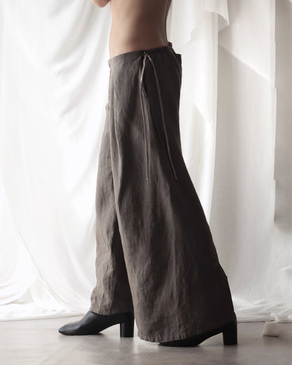 low-rise slacks