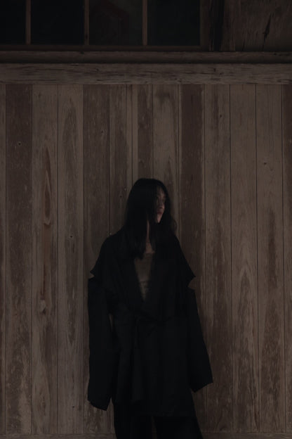mid-length slit haori
