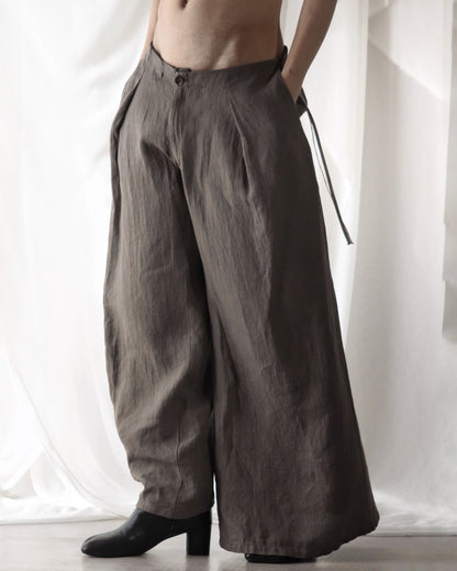 low-rise slacks
