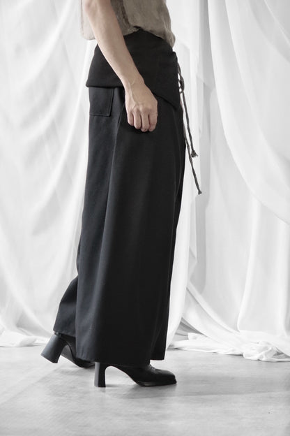 HARAMAKI trousers