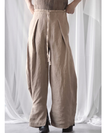 wide easy trousers