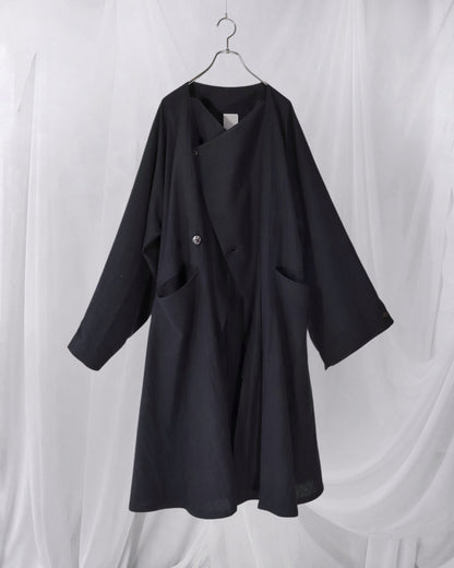 vestido de lino con cuello de tres vías