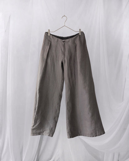 low-rise slacks