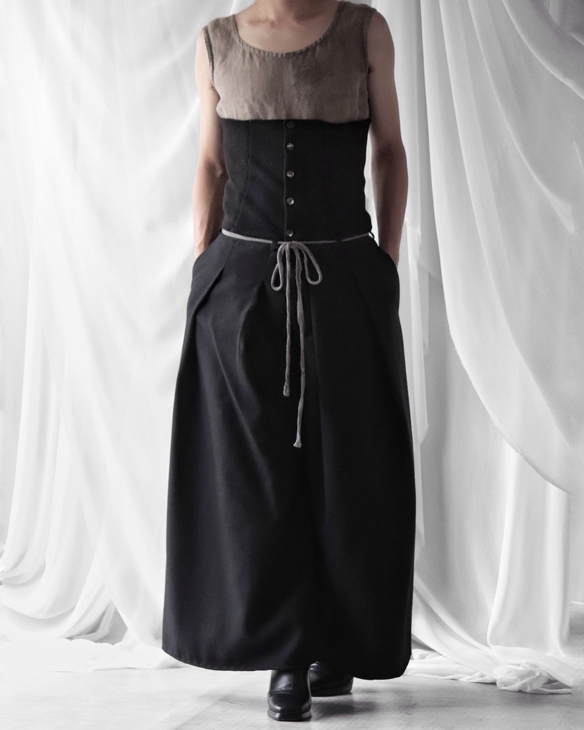 HARAMAKI trousers