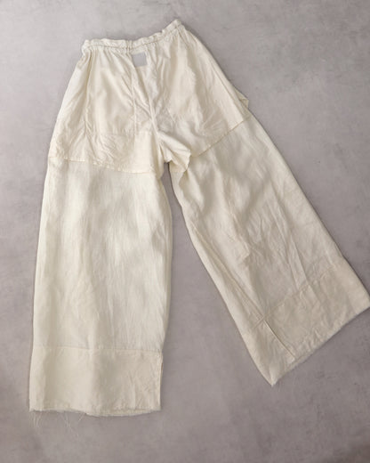 wide easy trousers