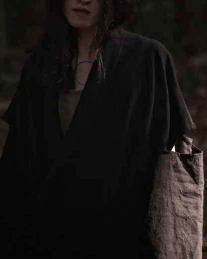 mid-length slit haori