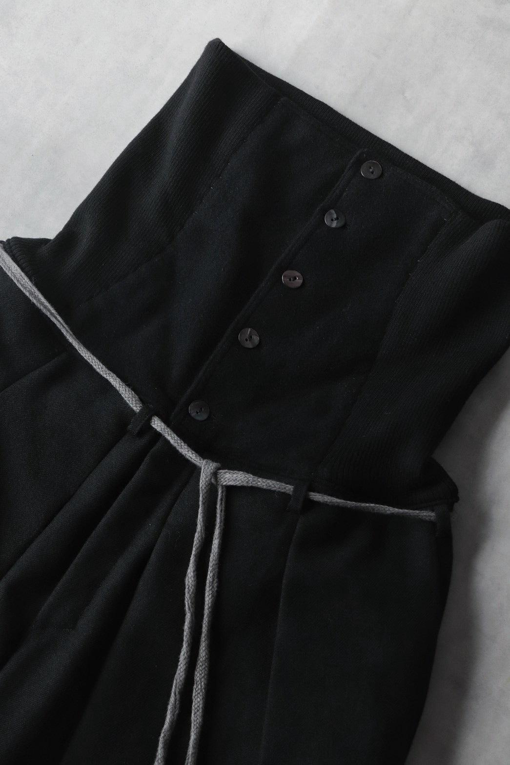 HARAMAKI trousers