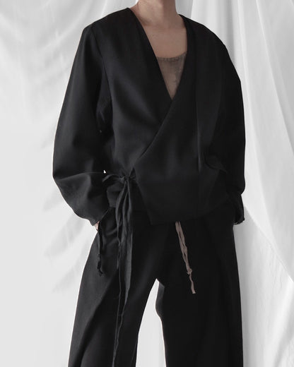 collarless tailored jacket