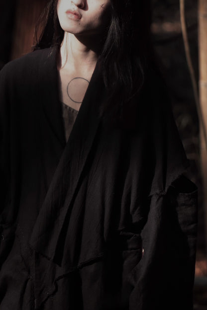 mid-length slit haori