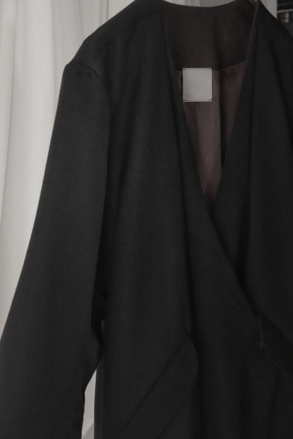 collarless tailored jacket