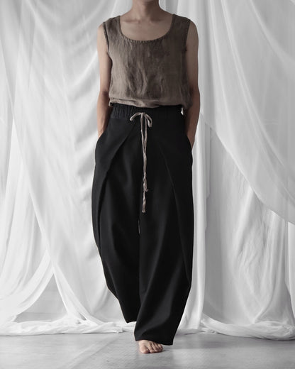 tucked tapered easy slacks