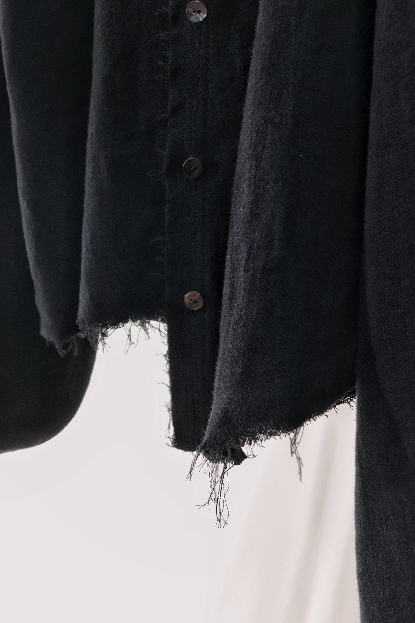 cut off flare sleeve shirt/black