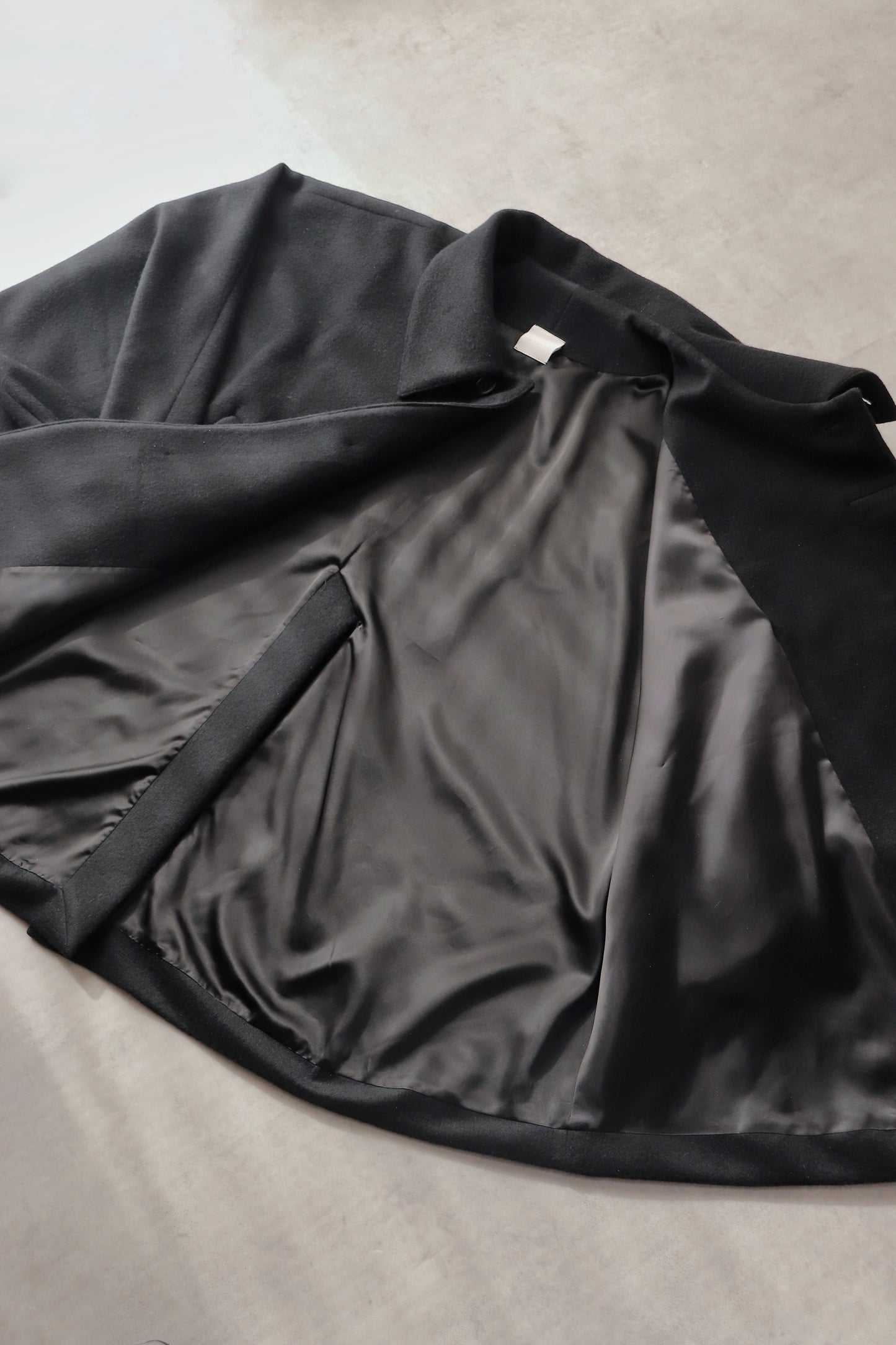 dolman sleeve coat