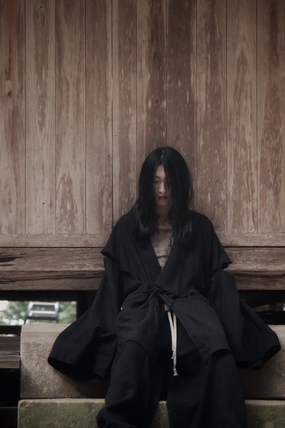 mid-length slit haori