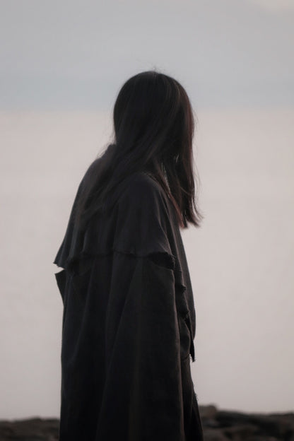 mid-length slit haori
