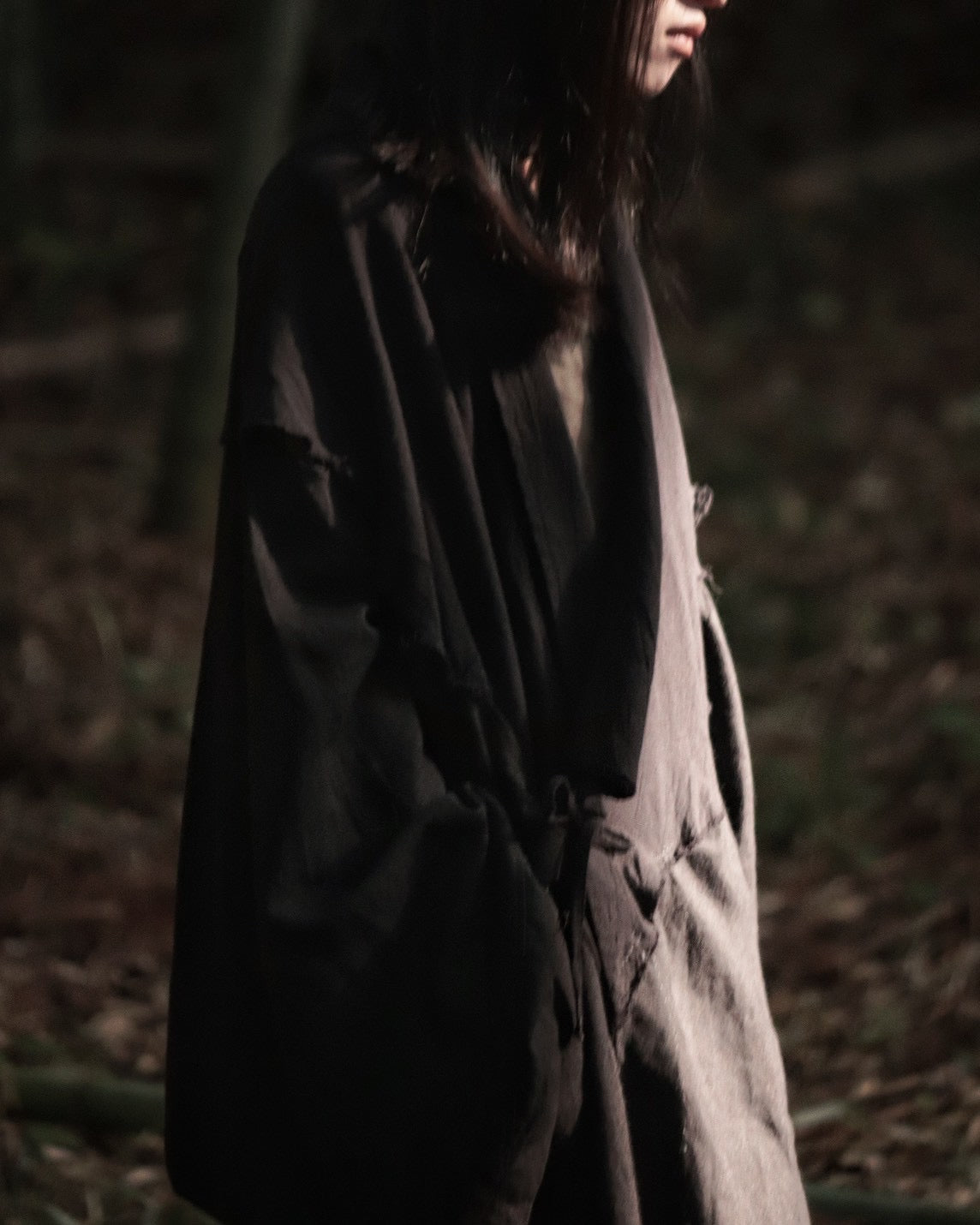 mid-length slit haori