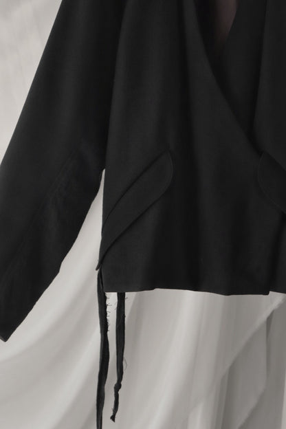 collarless tailored jacket