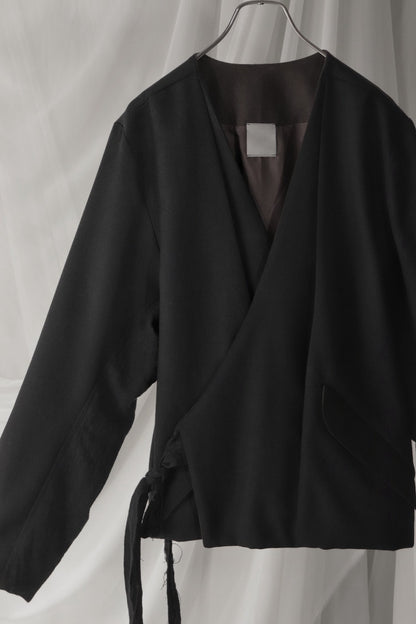 collarless tailored jacket
