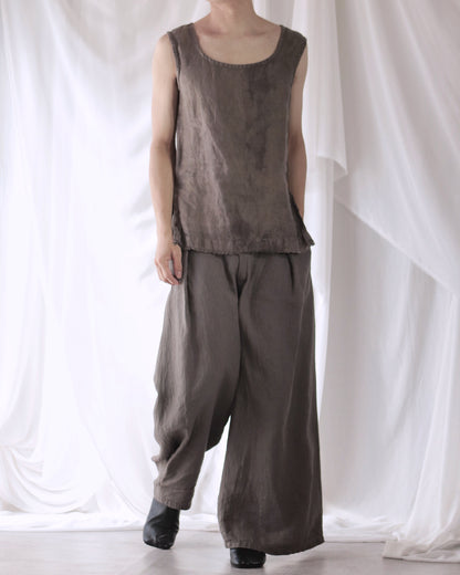 low-rise slacks